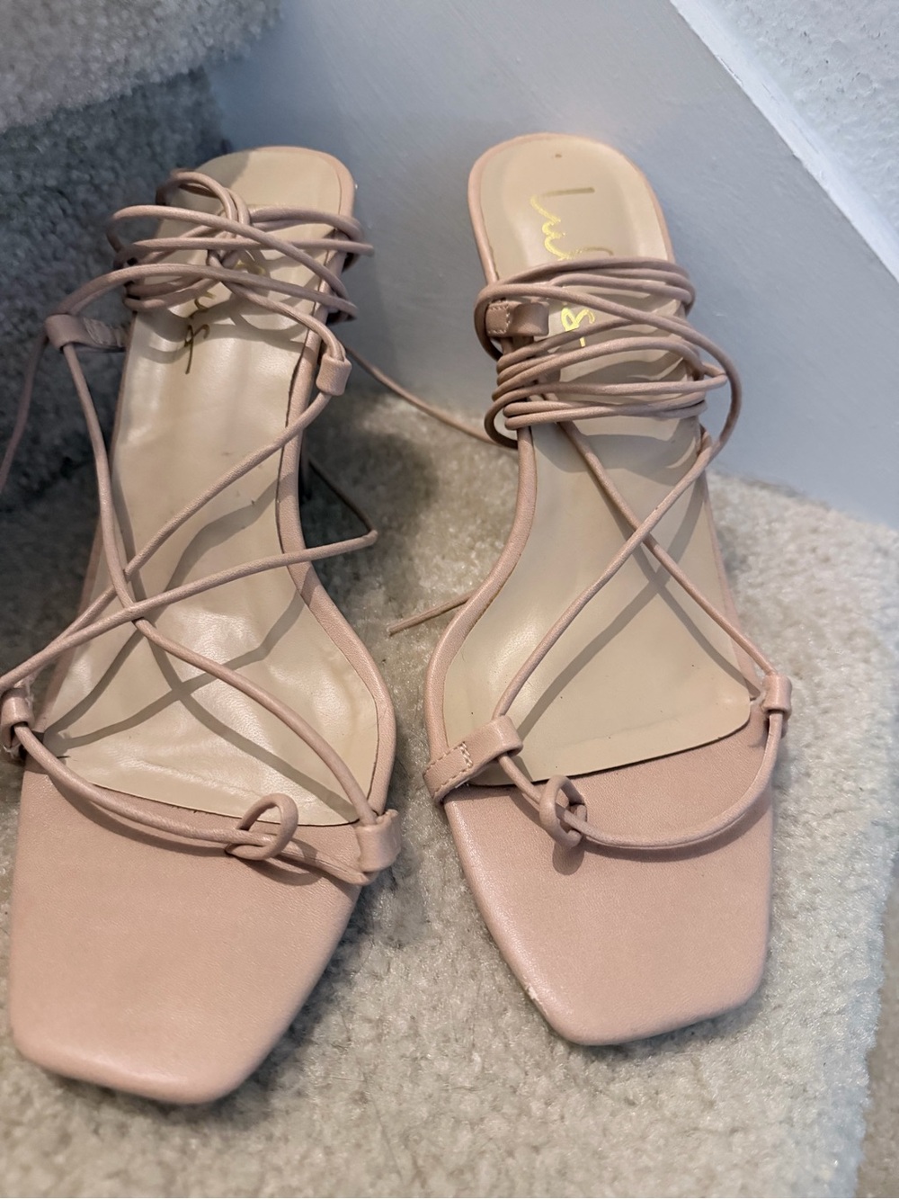 Strappy Lace-Up Women's Sandals in Blush Pink Lulus size 9
